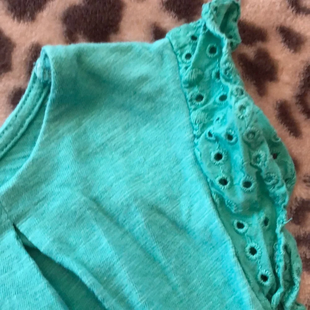 GapKids  Eyelet Cap Sleeve Top Blue Green Size 10 Girls